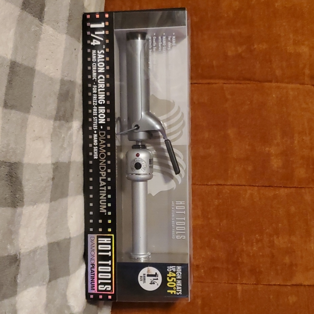 Hot Tools Diamond Platinum curling iron